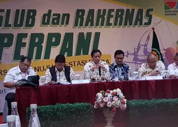 Kelik Wirawan Wahyu Widodo menyampaikan pernyataan pengunduran dirinya sebagai Ketua Umum Perpani pada Munaslub dan Rakernas Perpani, Kamis (12/12/2019)