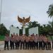 Jajaran Kepolisian Resor Barito Timur saat berada di Taman Makam Pahlawan (TMP) Bumi Satria Ampah, Kecamatan Dusun Tengah