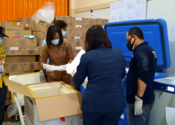 Pemerintah Kabupaten Barito Timur, Kalimantan Tengah melalui Dinas Kesehatan menerima 600 Vaksin Covid-19