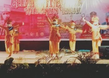Gelar Seni Budaya Kalimantan Tengah di gedung pertunjukan UPT Taman Budaya Jalan Temanggung Tilung XIII, Jumat (7/5/2021) malam