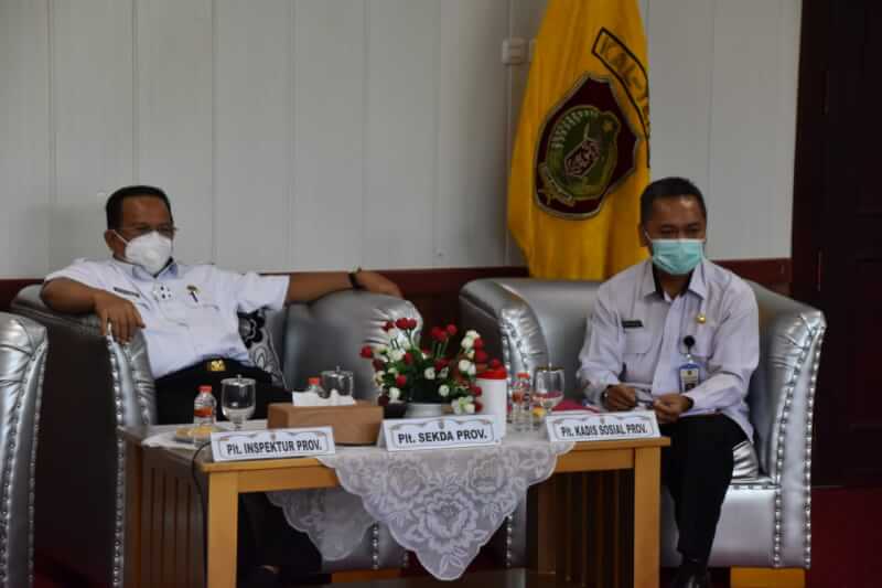 Plt. Sekda Provinsi Kalteng hadir didampingi Kepala Perangkat Daerah Provinsi Kalteng terkait