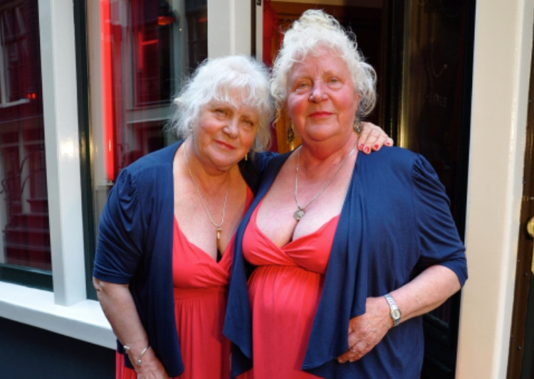 Louise dan Martine Fokken wanita kembar jadi psk tertua