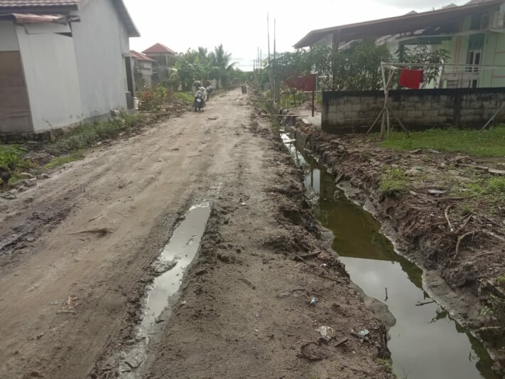 Drainase yang dibangun oleh Disperkimtan Kabupaten Katingan