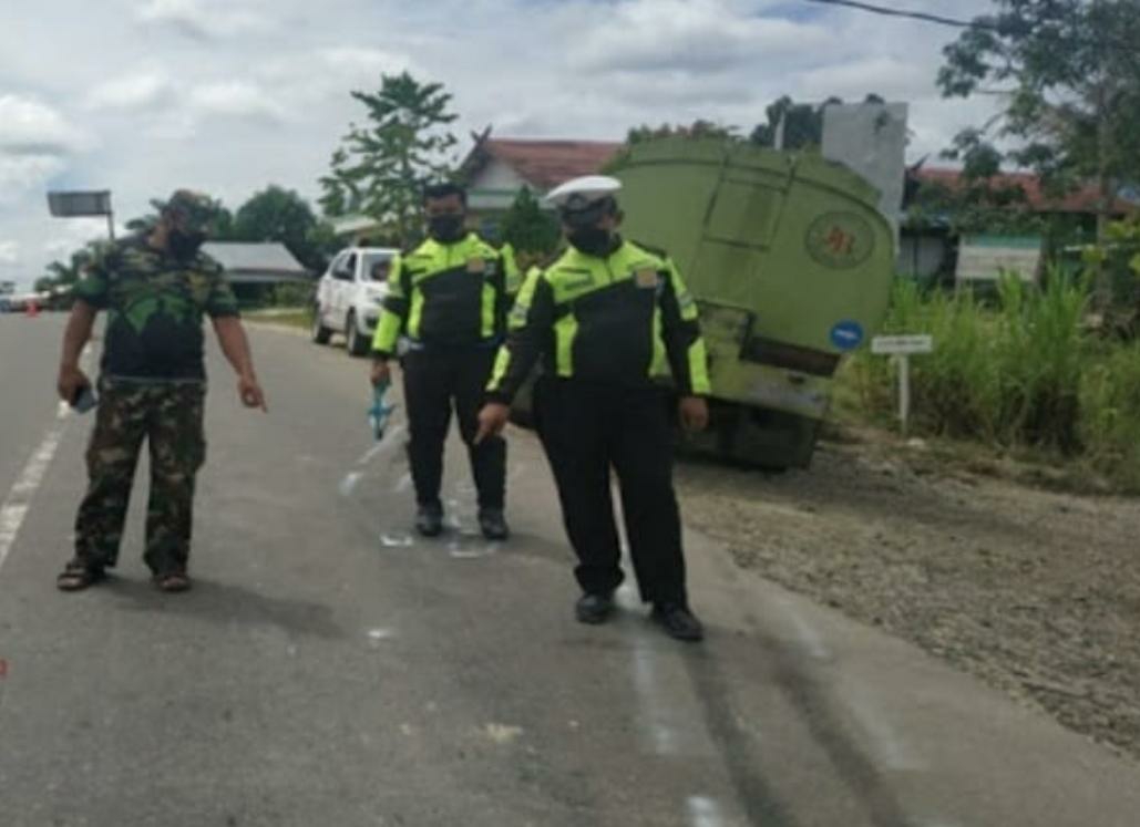 Proses olah TKP di lokasi terjadinya kecelakaan