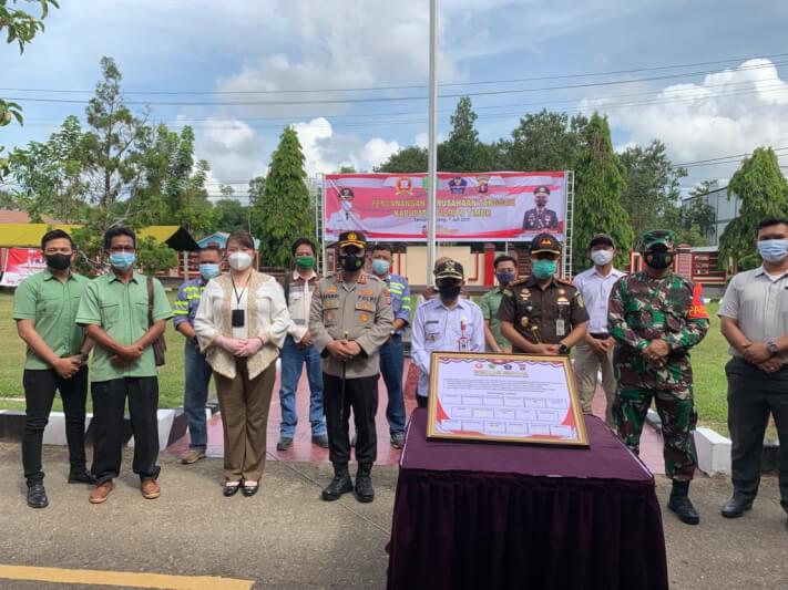 Pencanangan Perusahaan Tangguh dalam apel bersama yang digelar di halaman Mapolres Barito Timur, Rabu (7/7/2021)