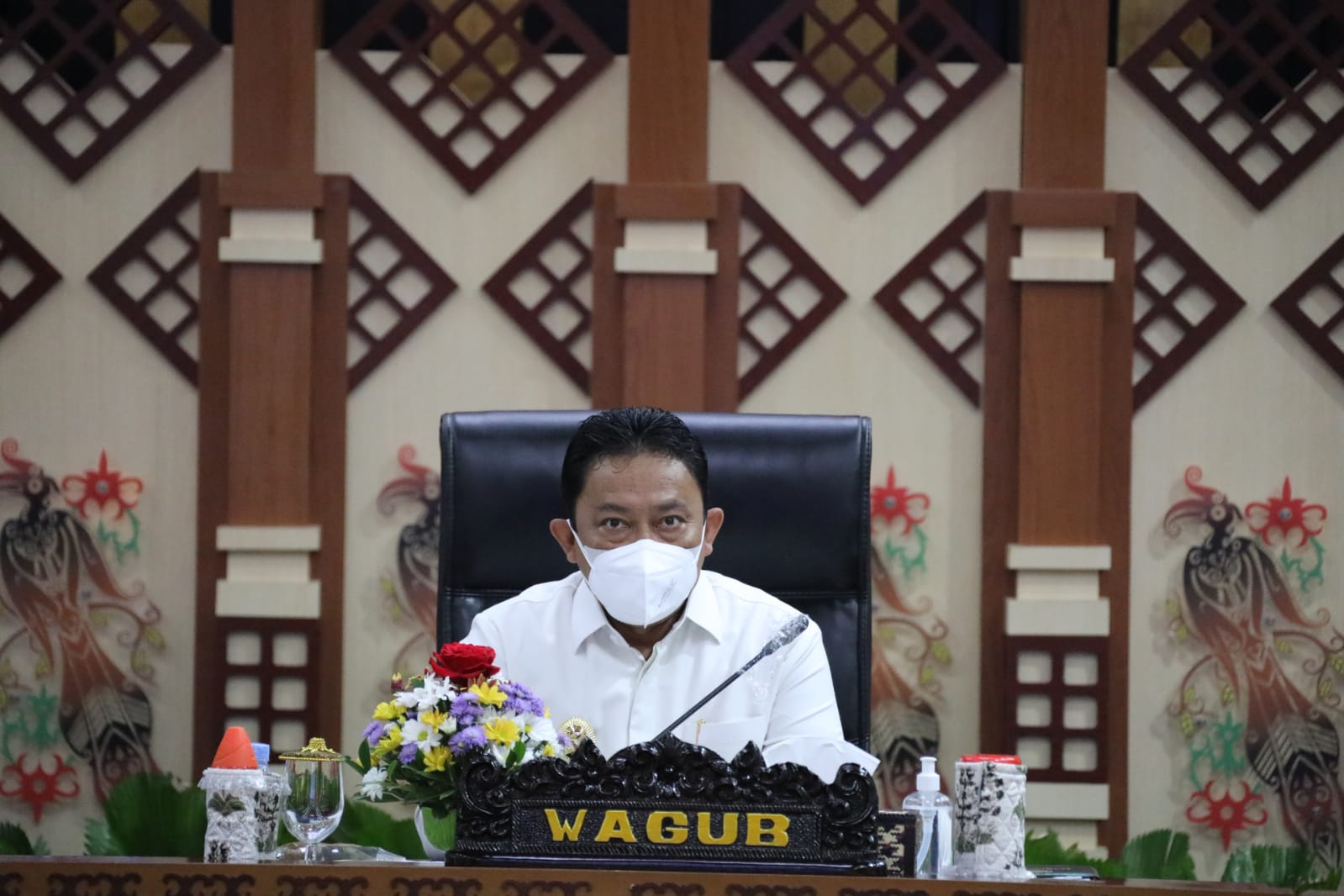 Wakil Gubernur Kalteng, H. Edy Pratowo, saat menghadiri secara virtual Rapat Koordinasi Nasional Pengendalian Inflasi Tahun 2021