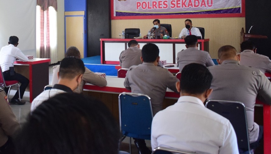 Rapat penangan Karhutla