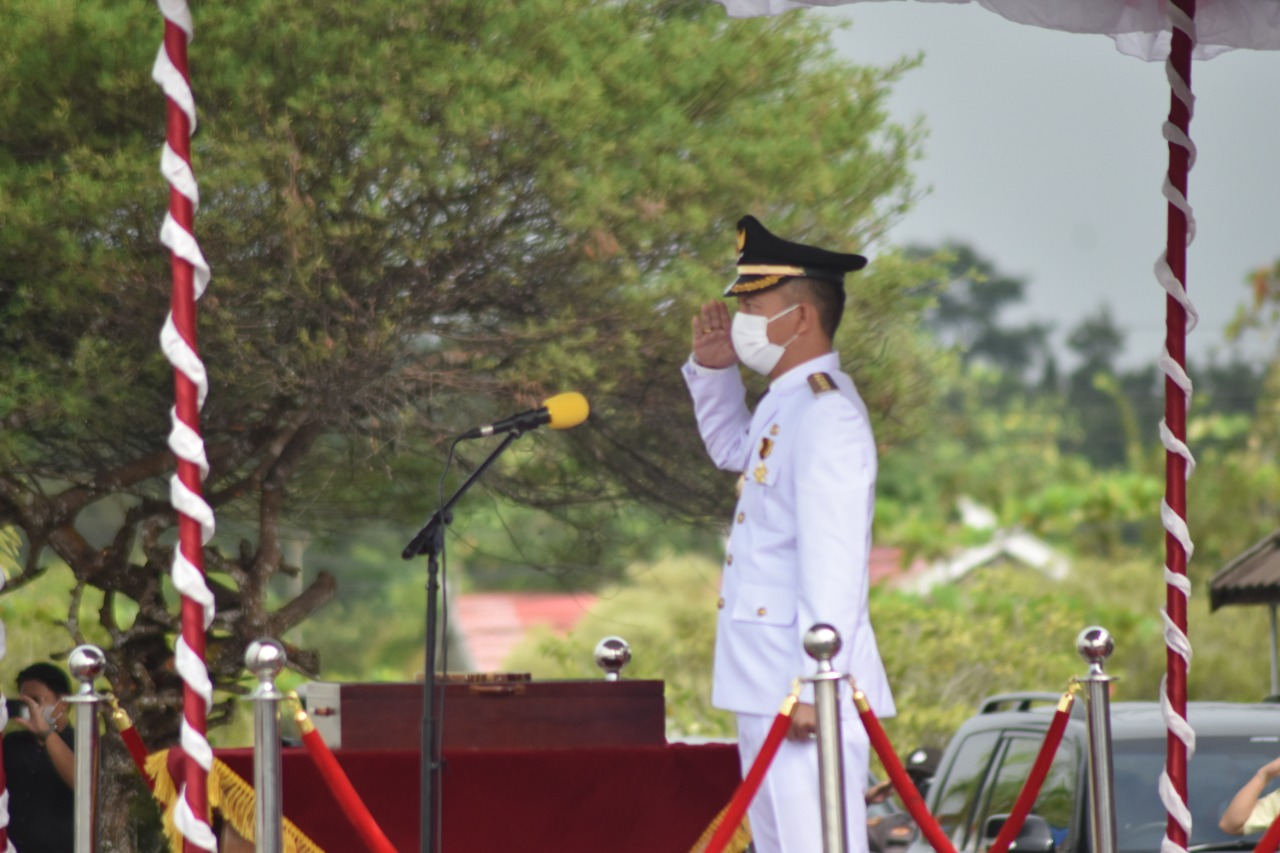 Pelaksanaan upacara peringatan Hari Ulang Tahun Kemerdekaan Republik Indonesia ke-76, tahun 2021 di lingkungan Pemerintah Kabupaten Gunung Mas