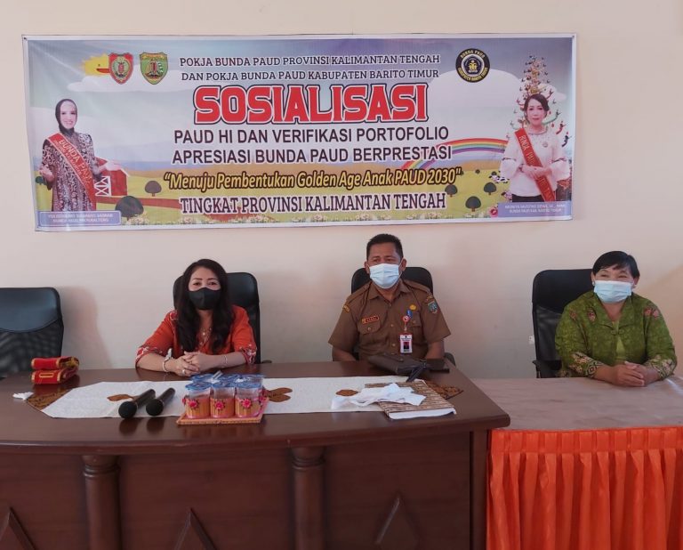 Sosialisasi PAUD HI dan Verifikasi Portofolio Apresiasi Bunda PAUD Berprestasi Tingkat Provinsi Kalimantan Tengah secara virtual