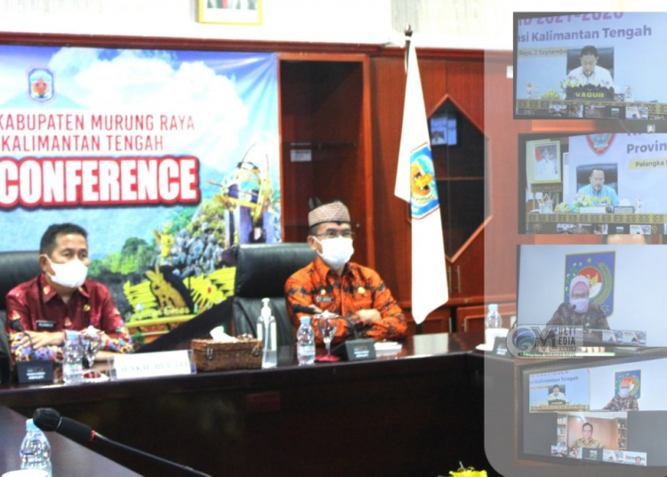 Wakil Bupati (Wabup) Murung Raya (Mura), Rejikinoor saat menghadiri Pembukaan Musyawarah Perencanaan Pembangunan (Musrenbang) secara virtual, di aula A Kantor Bupati Murung Raya, Kamis (2/9/2021)