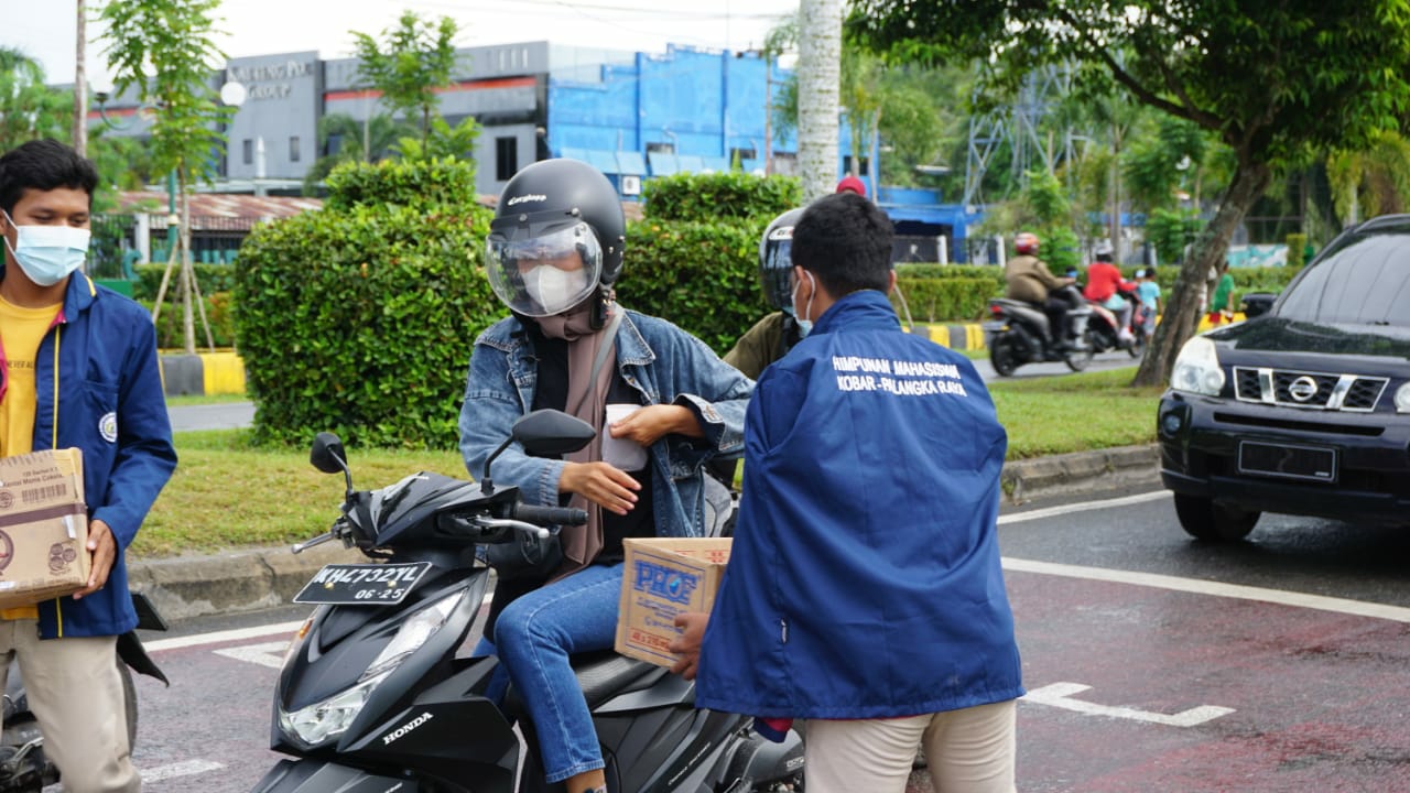 Hima Kobar Palangka Raya saat penggalangan dana di Kota Palangka Raya