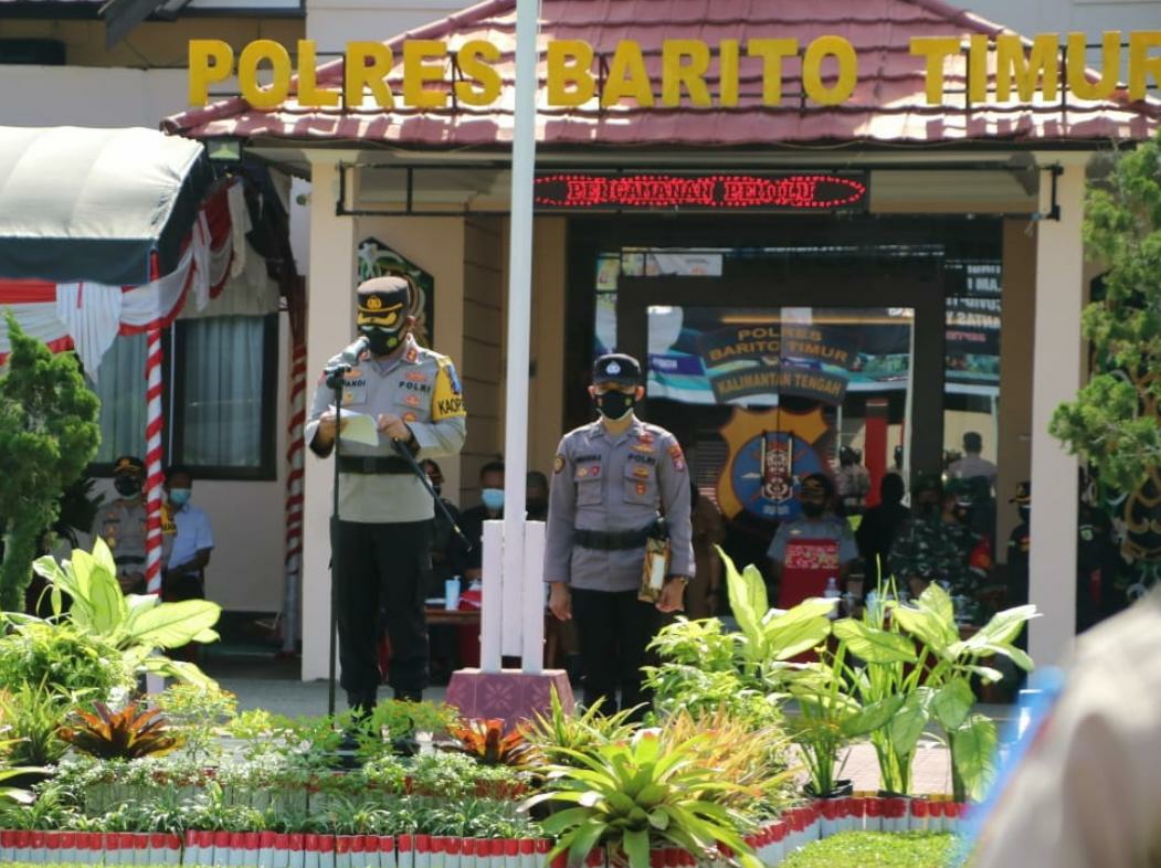 Polres Bartim saat menggelar apel kesiapan pasukan dalam rangka Operasi Patuh Telabang 2021, yang dipimpin langsung oleh Kapolres Barito Timur AKBP Afandi Eka Putra di halaman Mapolres Barito Timur, Senin (20/9/2021)