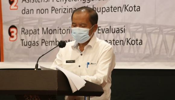 Plt. Inspektur Provinsi Kalteng, Saring, saat membuka secara resmi Rapat Koordinasi dan Supervisi Percepatan Pelaksanaan Kegiatan Dekonsentrasi dan Tugas Pembantuan Gubernur sebagai Wakil Pemerintah Pusat