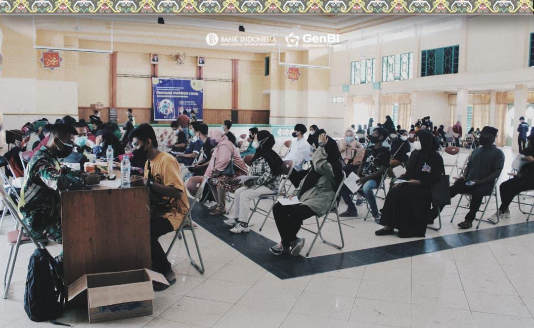 Pelaksanaan vaksinasi di Aula IAIN Palangka Raya