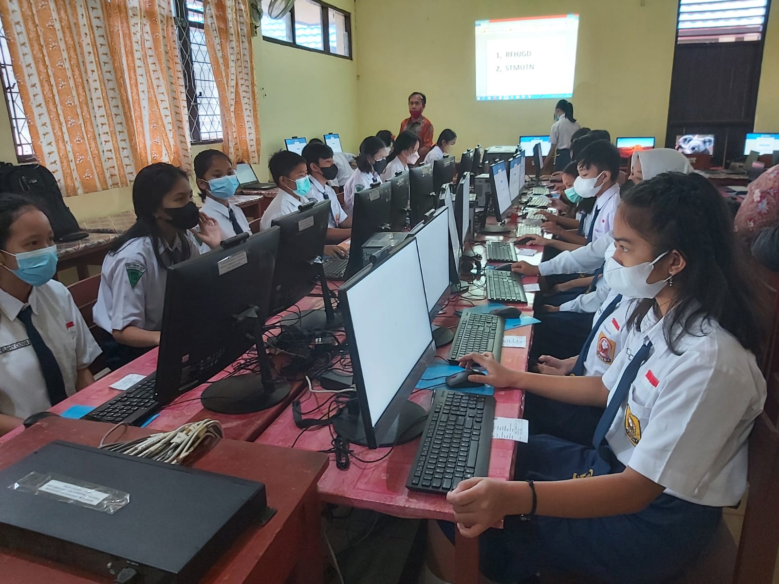 Pelaksanaan Asesmen Nasional (AN) di Barito Timur