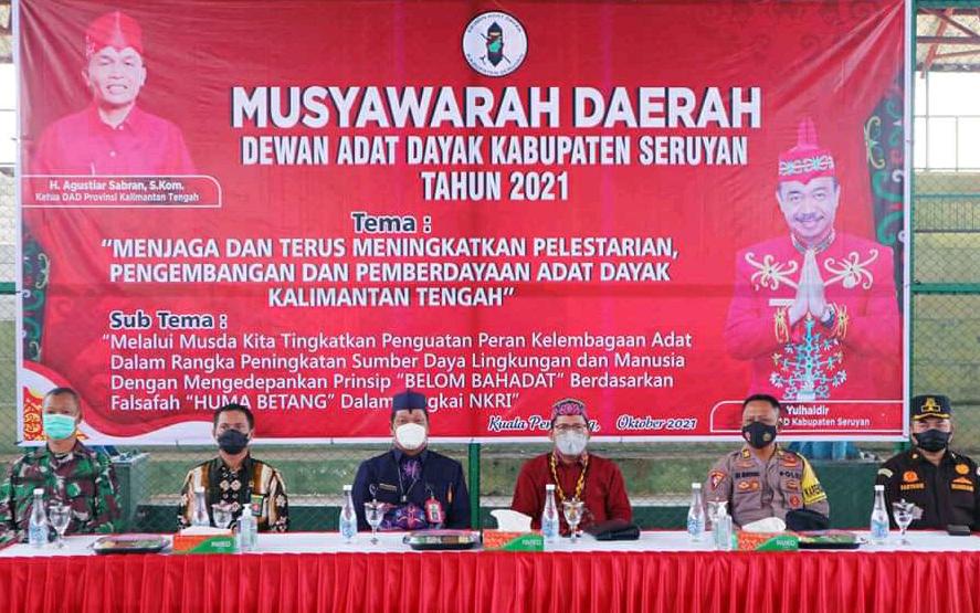 Pelaksanaan Musda Dewan Adat Dayak Kabupaten Seruyan Tahun 2021 bertempat di lapangan tenis indoor, Kamis (8/10/2021)