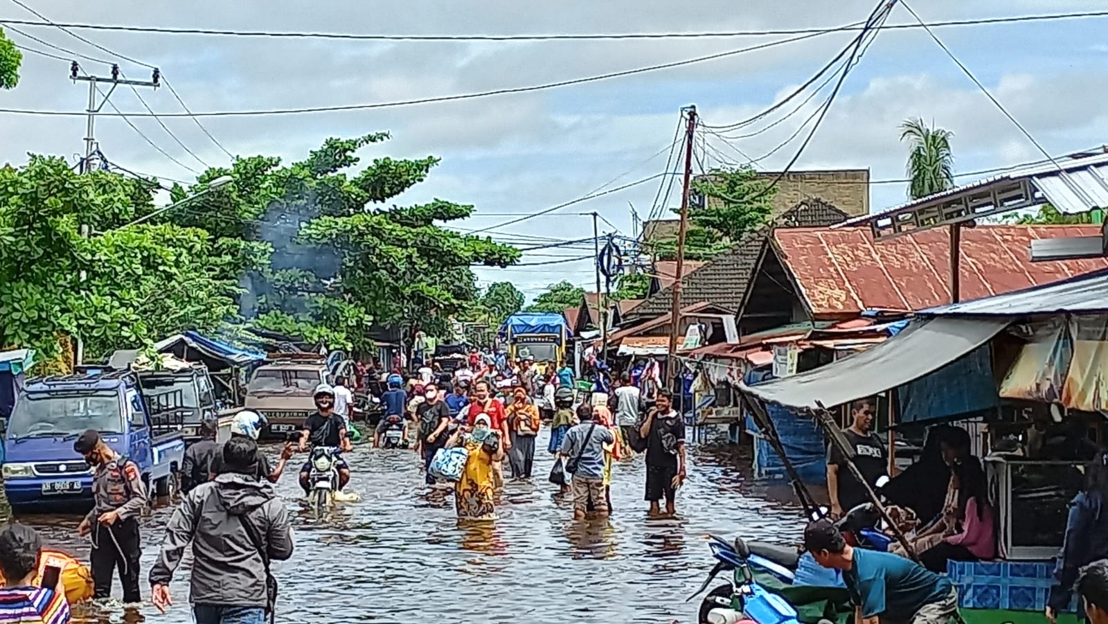 Kondisi banjir parah yang melanda di Kawasan Jalan Mendawai dan sekitarnya