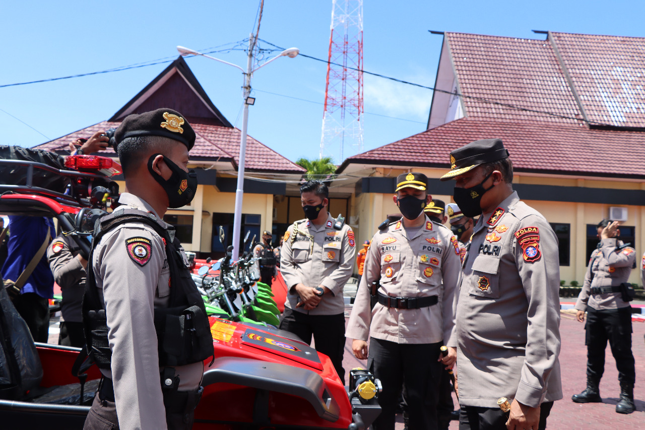 Kapolda Irjen Pol Nanang Avianto mengecek sarpras milik Polres Seruyan