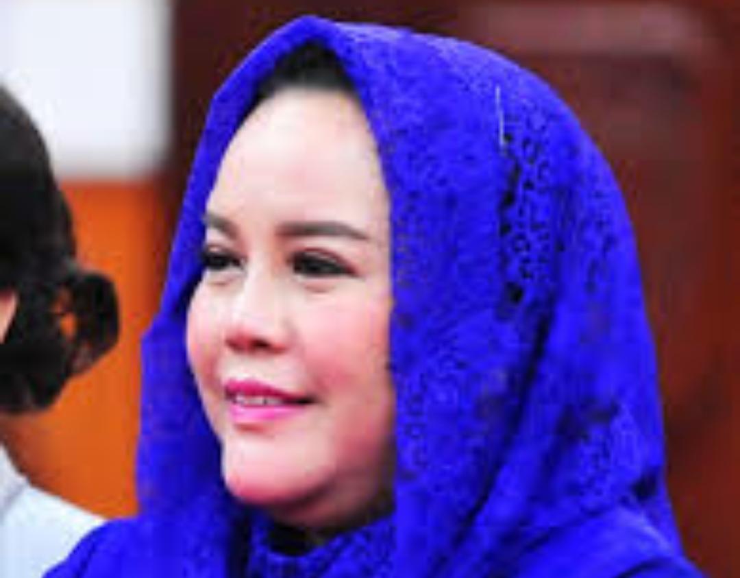 Wakil Ketua III DPRD Kalteng, Hj. Faridawaty Darland Atjeh