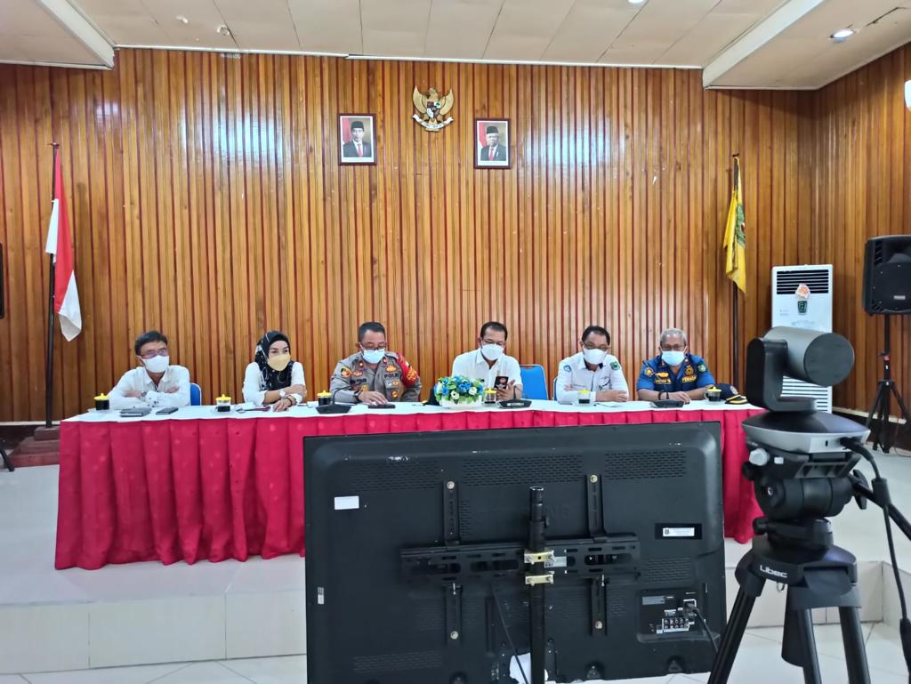 Kabgops dan Kepala SOPD ikut rapat persiapan PPKM natal dan tahun baru