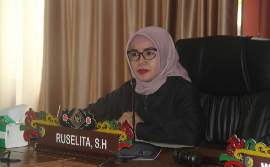 Anggota Komisi B DPRD Kota Palangka Raya, Ruselita