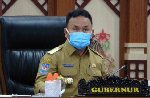 Gubernur Kalteng H. Sugianto Sabran saat pimpin Rapat Terbatas antara Pemprov. Kalteng dengan Pemerintah Kabupaten/Kota se-Kalteng