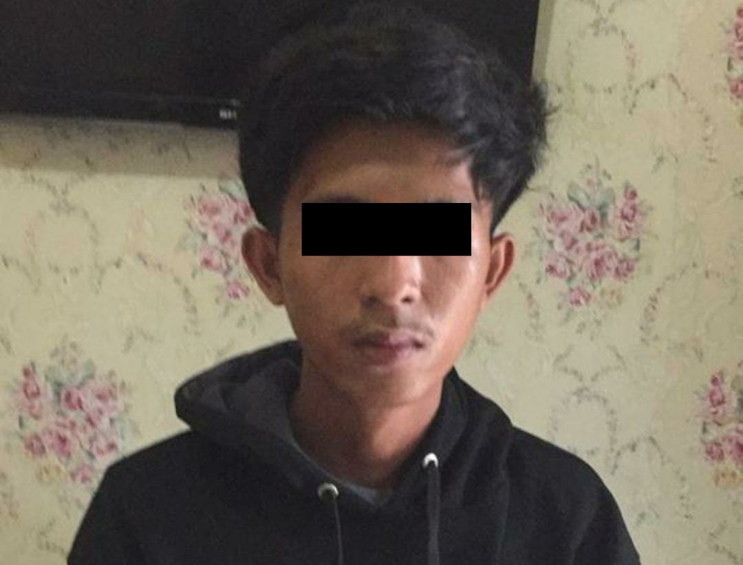 Pelaku saat diamankan Polresta Palangka Raya