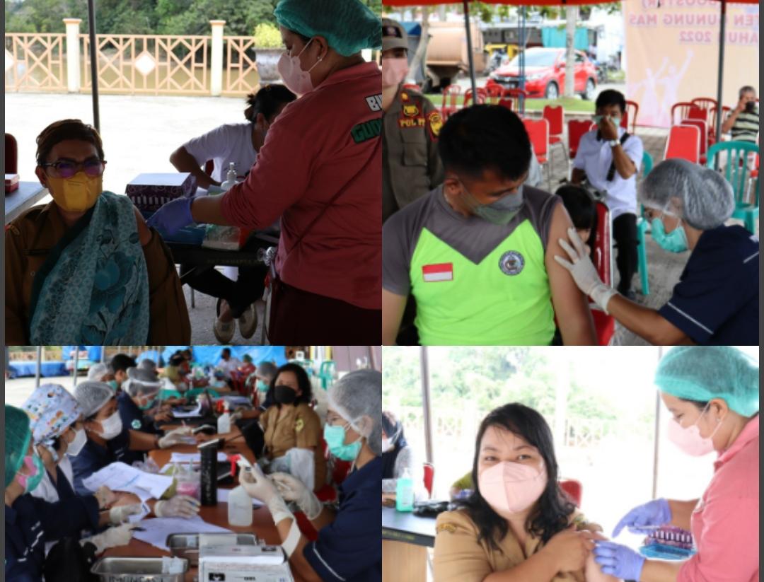 Pelaksanaan vaksinasi Covid-19 dosis ke 1 dan 2 serta dosis lanjutan ke 3 atau booster bagi anak usia 6 sampai 11 tahun, dewasa, lansia dan pelayanan publik, di taman kota Kuala Kurun, Senin (14/2/2022)