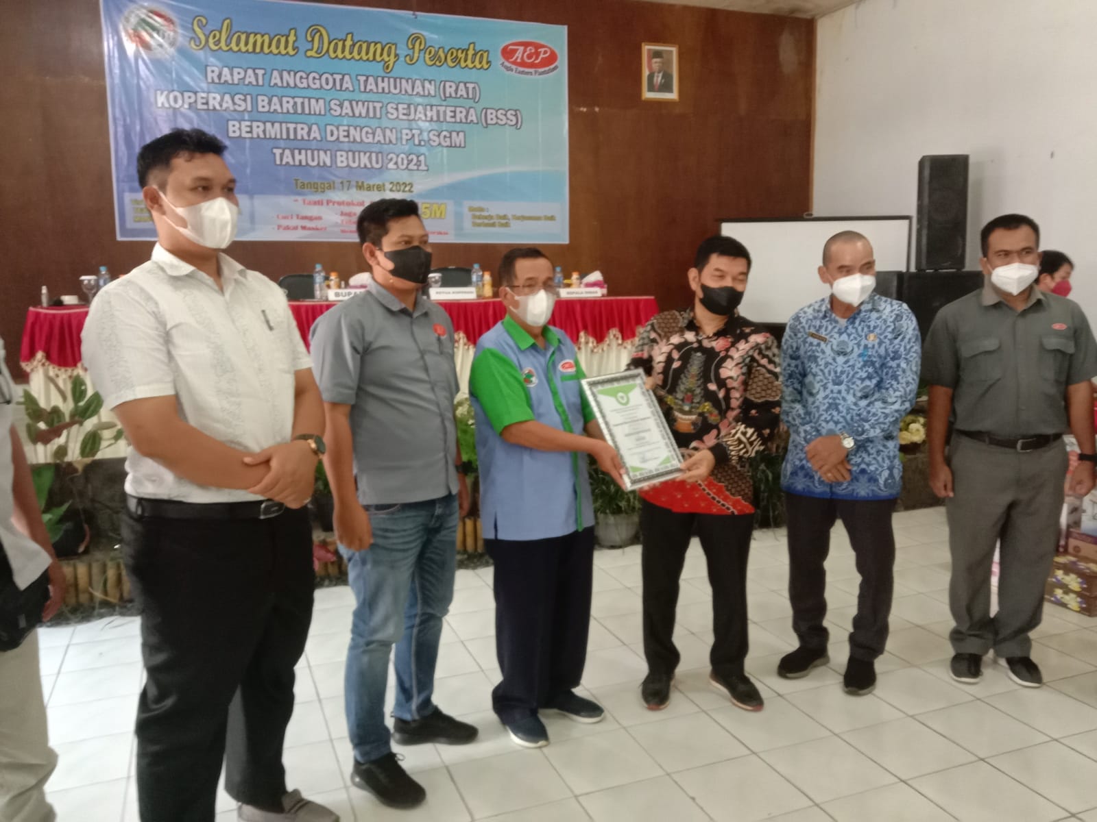 Rapat Anggota Tahunan (RAT) Koperasi Bartim Sawit Sejahtera (BSS) di Hotel Ade Tamiang Layang, Kamis (17/3/2022)