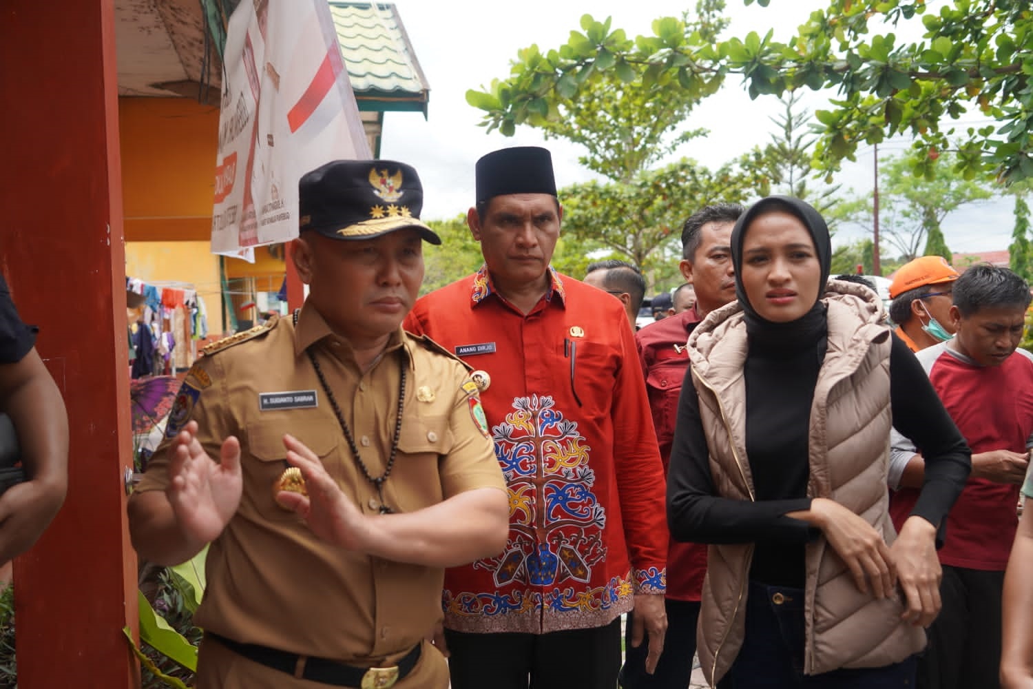 Gubernur Tinjau2