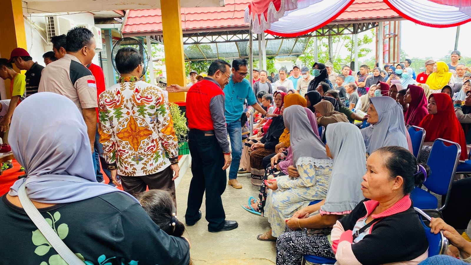 Suasana Pembukaan pasar penyeimbang