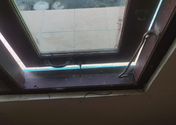 Kondisi jendela yang dibobol