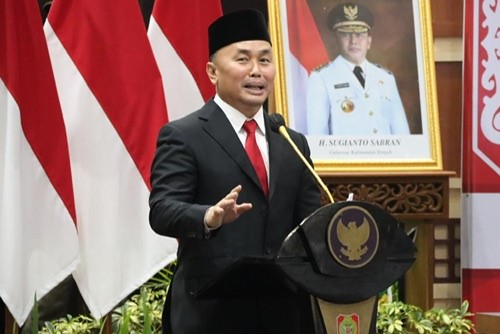 Gubernur Kalimantan Tengah (Kalteng), H. Sugianto Sabran, berharap pemimpin baru yang akan datang dapat melanjutkan berbagai upaya perbaikan di provinsi tersebut, terutama dalam hal infrastruktur jalan.