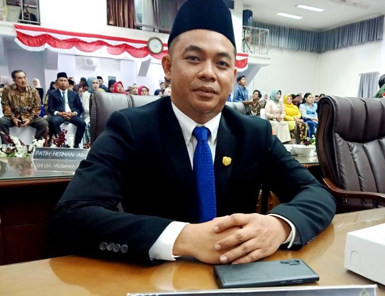 Anggota DPRD Barito Utara, Jiham Nur, memberikan dukungan penuh atas upaya penertiban yang dilakukan Polres Barito Utara. Menurutnya, tindakan ini sangat tepat untuk menjawab keresahan masyarakat akibat suara bising yang dihasilkan oleh knalpot tidak standar.