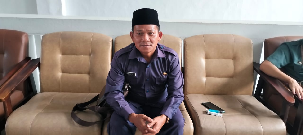 “Kami di DPRD menyambut baik dan mendukung penuh inisiatif ini. Program ini sangat relevan dengan kebutuhan masyarakat untuk meningkatkan keterampilan dan daya saing di dunia kerja. Kami berharap masyarakat memanfaatkan kesempatan ini sebaik-baiknya,” ujar Ardianto.