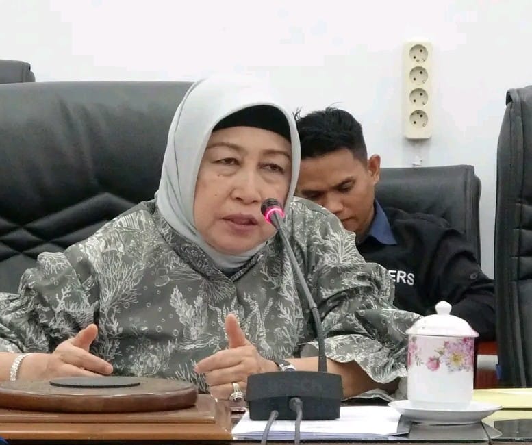 “Kami sangat mengapresiasi dedikasi dan kerja keras semua pihak, termasuk masyarakat setempat yang turut membantu proses pemadaman,” ujar Ketua DPRD Barito Utara, Hj Mery Rukaini,.