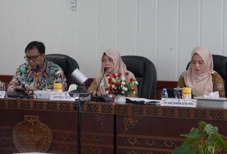 Asisten Perekonomian dan Pembangunan Sekretariat Daerah (Setda) Provinsi Kalteng, Sri Widanarni