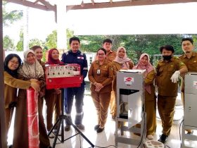 Dinas Lingkungan Hidup (DLH) Kabupaten Barito Utara menggelar pelatihan pengoperasian berbagai peralatan pemantauan lingkungan di Laboratorium Lingkungan DLH setempat