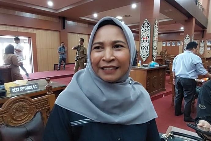 Ketua Komisi I DPRD Kota Palangka Raya, Hj. Mukkaramah