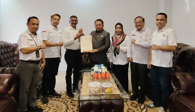 sertifikat sekolah rakyat kapuas