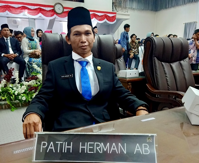 Anggota DPRD Barito Utara, Patih Herman AB