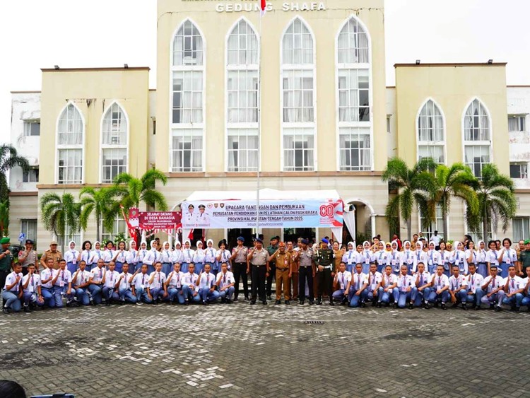 Kegiatan dibuka oleh Kepala Badan Kesbangpol Provinsi Kalteng, Katma F. Dirun