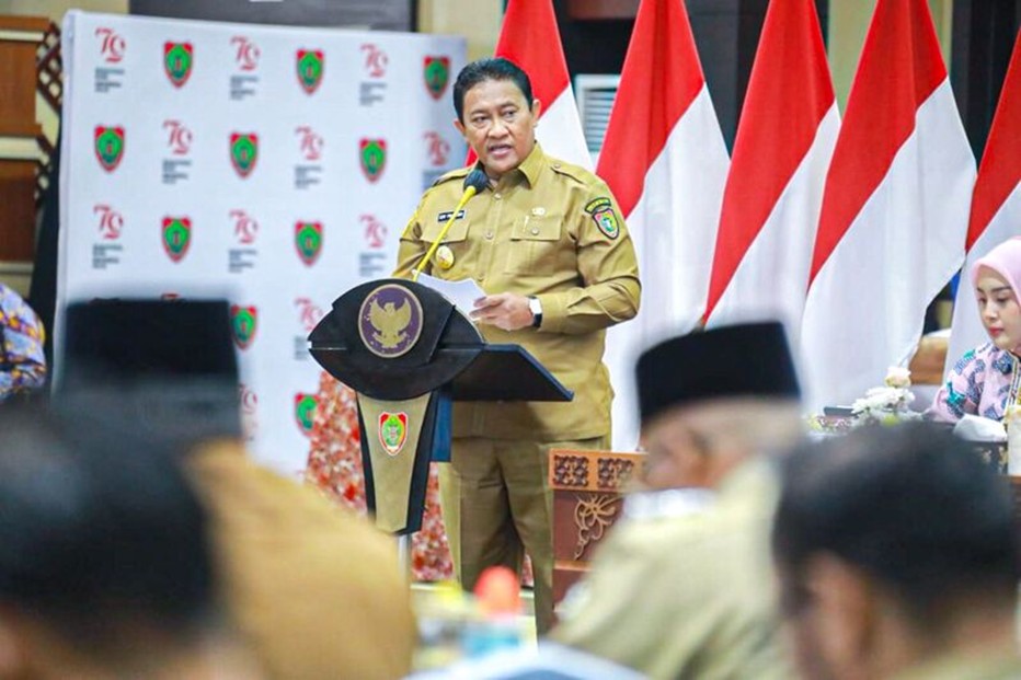 Wakil Gubernur Kalteng H. Edy Pratowo saat membuka Rapat Koordinasi (Rakor) Percepatan Penurunan Stunting dan Bangga Kencana di Aula Jayang Tingang, Kantor Gubernur Kalteng