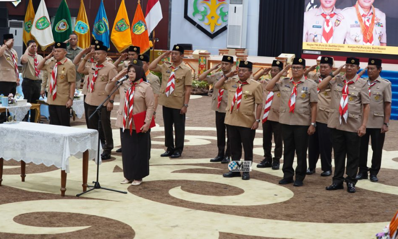 Pelantikan tersebut dipimpin oleh Ketua Kwartir Daerah (Kwarda) Gerakan Pramuka Kalimantan Tengah, Aisyah Thisia Agustiar Sabran, dan juga diikuti oleh 14 bupati serta wali kota se-Kalimantan Tengah