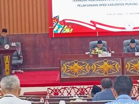 Juru Bicara Banggar DPRD Murung Raya Akhirudin dari Partai PKB menyampaikan laporan hasil kerja banggar bersama pihak eksekutif terkait Raperda Pertanggungjawaban APBD 2024