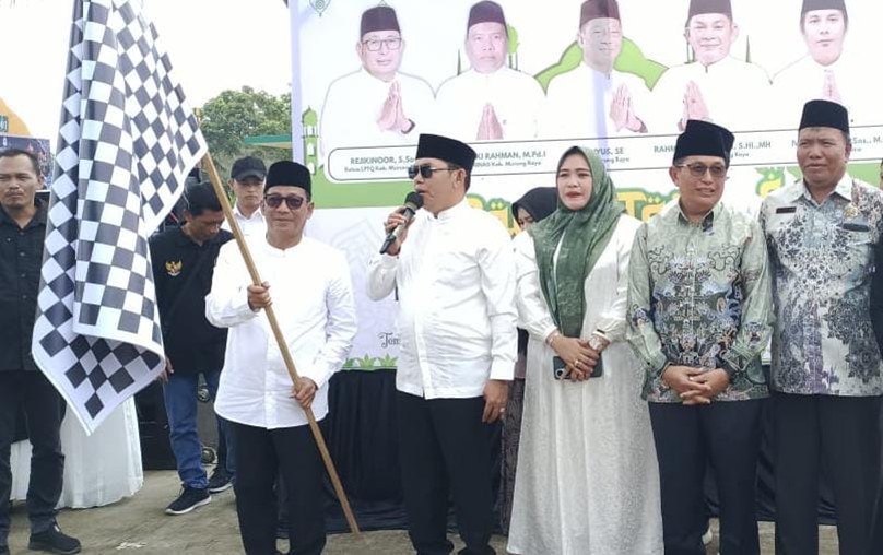 Pelepasan peserta pawai dilakukan langsung oleh Bupati Heriyus, didampingi Wakil Bupati Rahmanto Muhidin, Wakil Ketua I DPRD Murung Raya Dina Maulidah, Ketua LPTQ Murung Raya Rejikinoor, unsur Forkopimda, serta para camat, lurah, kepala desa, dan tamu undangan lainnya