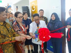 Bupati Murung Raya, Heriyus SE, secara resmi meresmikan Klinik Pratama Asistensi Medika Indonesia (AMI) Cabang Puruk Cahu