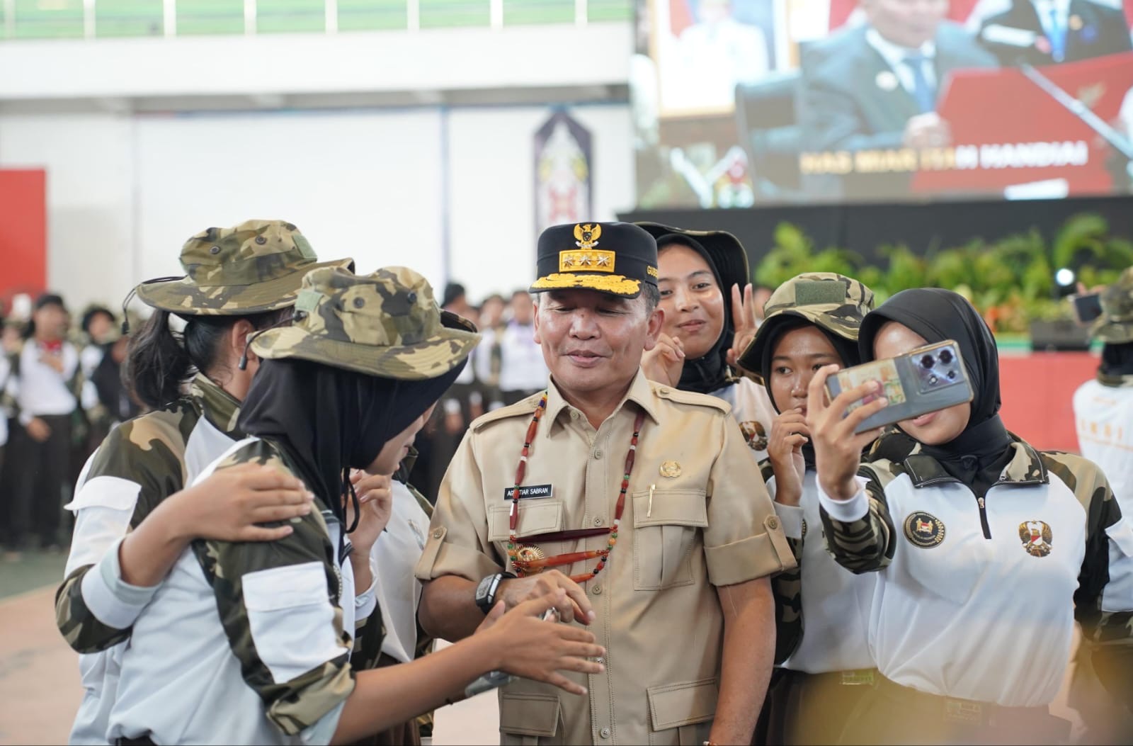 1b6ec1bf 3ee0 4a07 93ca B1c263ddefce