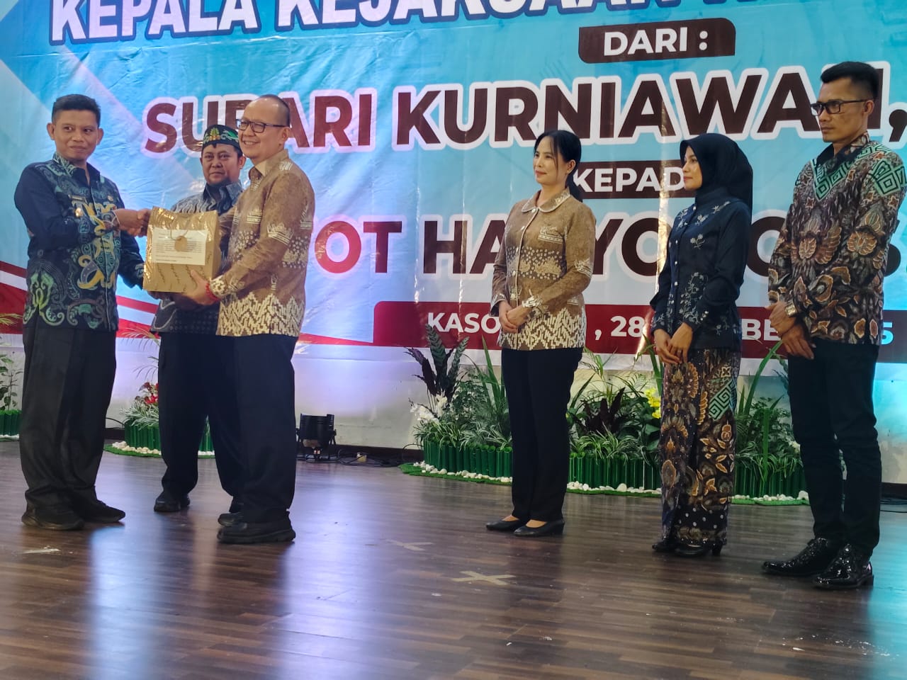 8ff61957 888f 4f48 A9de 76a5505844f5