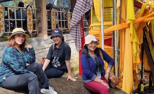 Plt Sekretaris Disporbudpora Katingan yang juga Kabid Pariwisata, Wahyu Murtini